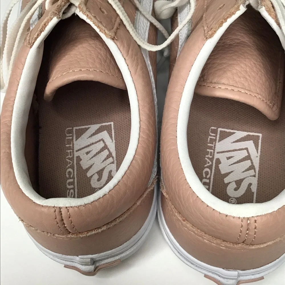 Vans Old Skool DX Mahogany Rose Leather Sneakers.